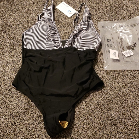 Brands New with tag swimsuit - Picture 3 of 3